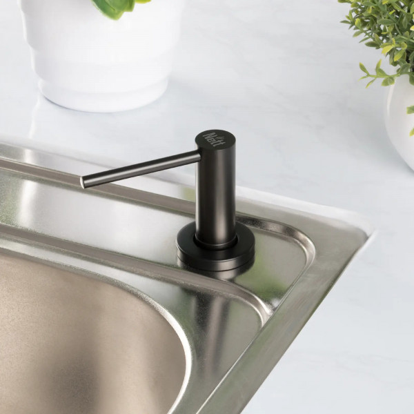 Комплект черной мойки на кухню и смеситель из нержавеющей стали NB-7042