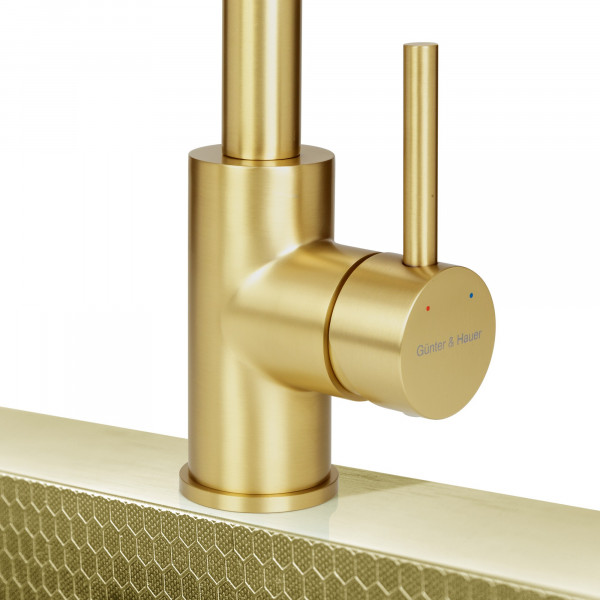 RAIN Gold: кухонний змішувач Gunter&Hauer