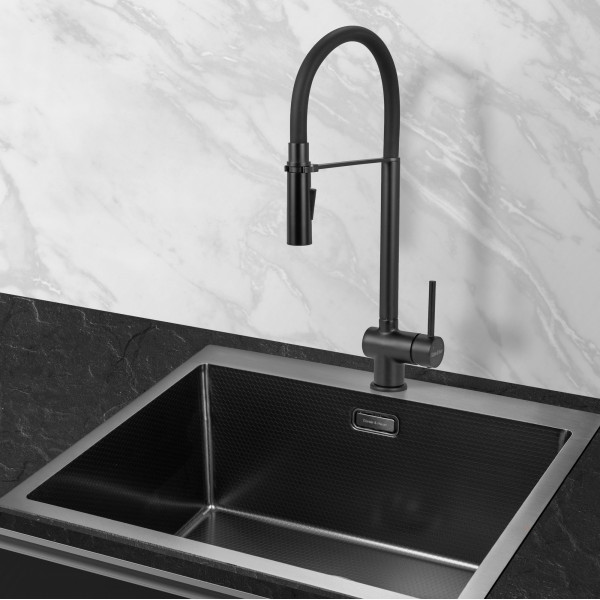 EDEL Black: кухонний змішувач Gunter&Hauer