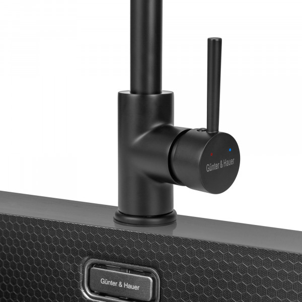 ROBUST Black: кухонний змішувач Gunter&Hauer