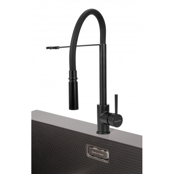 ROBUST Black: кухонний змішувач Gunter&Hauer