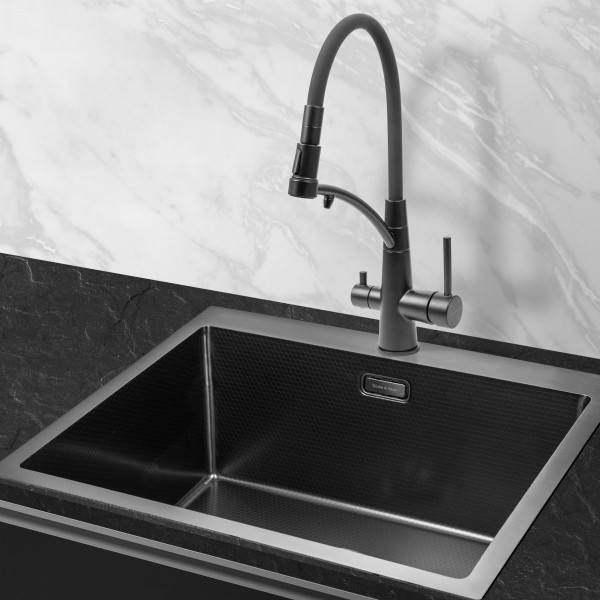 FEST Black: кухонний змішувач Gunter&Hauer