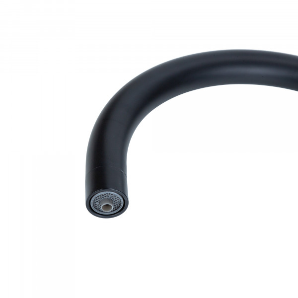 HAFEN Black: кухонний змішувач Gunter&Hauer