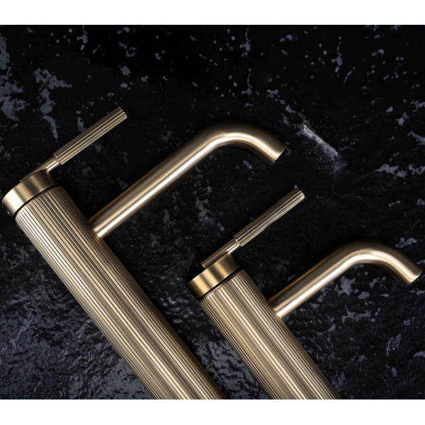Смеситель для раковины (умывальника) REA ARGON BRUSHED GOLD низкий