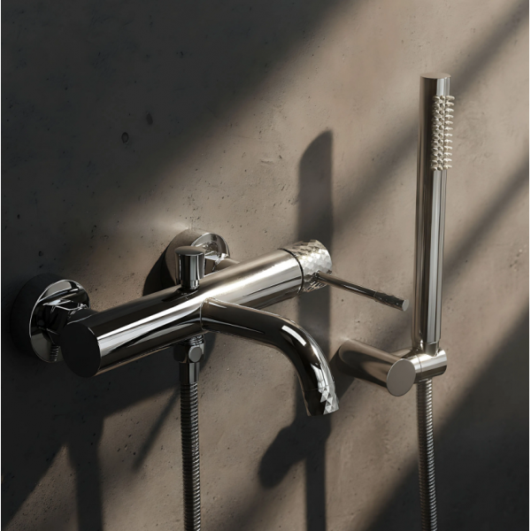 Смеситель для ванны REA LUNGO DIAMOND CHROME с изливом