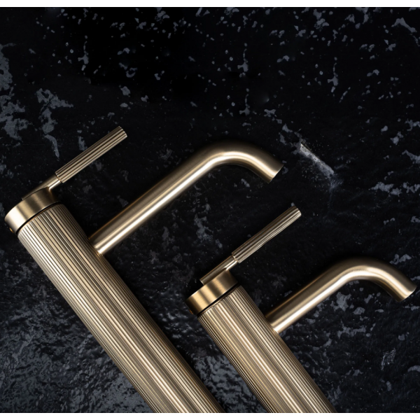 Смеситель для раковины (умывальника) REA ARGON BRUSHED GOLD высокий