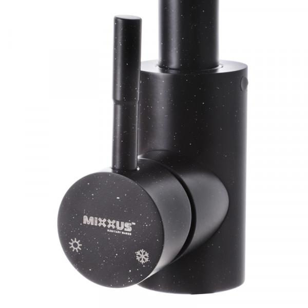 Кухонний змішувач чорний Mixxus SUS 011-2 (SS0003)