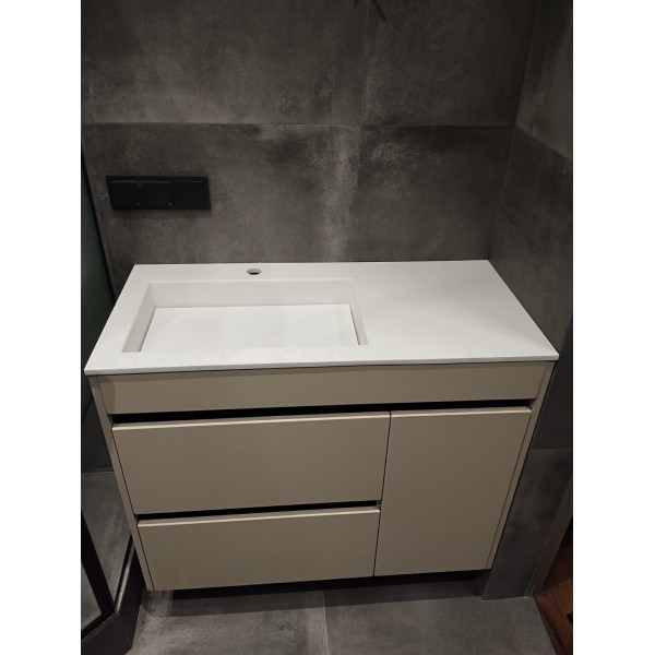 Freddo (виготовлення за розміром) - 900