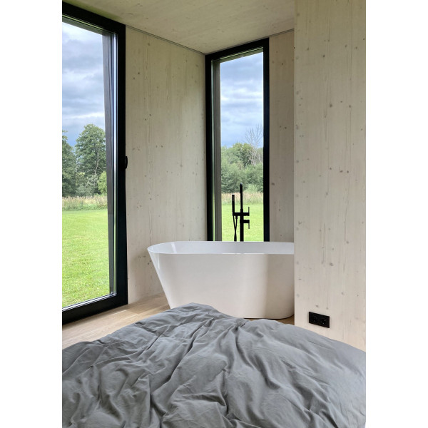 Ванна окремостояча SELENE - білий глянсoвий