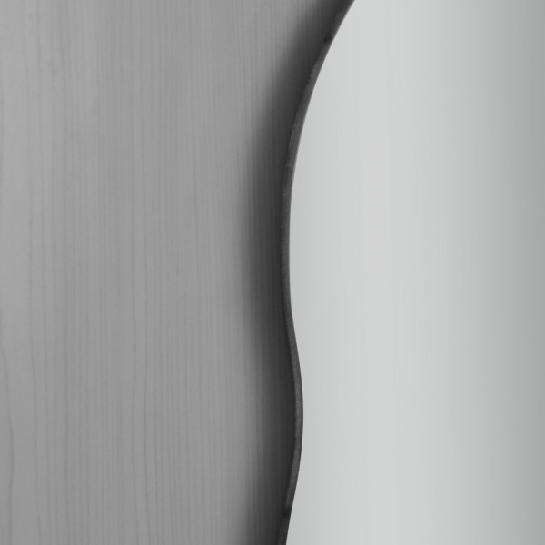 Дзеркало настінне Zerix MIRRA MRZ02-60x85x10 прямокутне з дугоподібним верxом, фігурними боками та полицею (ZX5620)