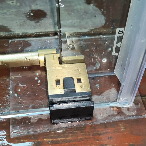 Двері в нішу Koer SR SD01-120x200-TR-12 прозоре скло Easy Clean 8мм, матове золото (KR5377)