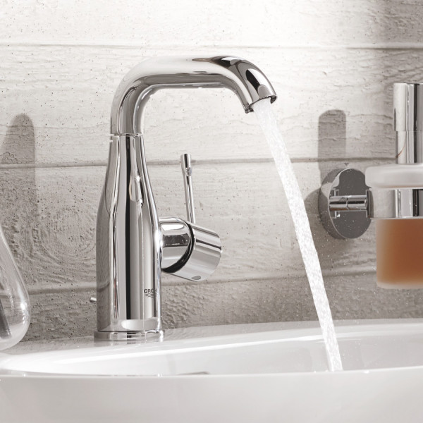 Змішувач для раковини M-розміру Grohe Essence New (23462001)