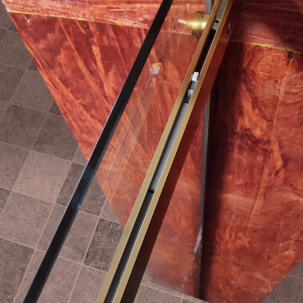 Двері в нішу Koer SR SD01-120x200-TR-12 прозоре скло Easy Clean 8мм, матове золото (KR5377)