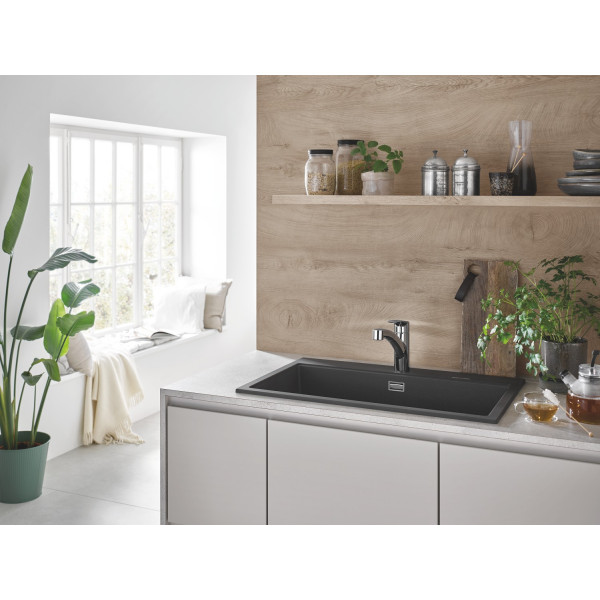 Змішувач для кухні з висувним виливом Grohe Eurosmart New (30305001)