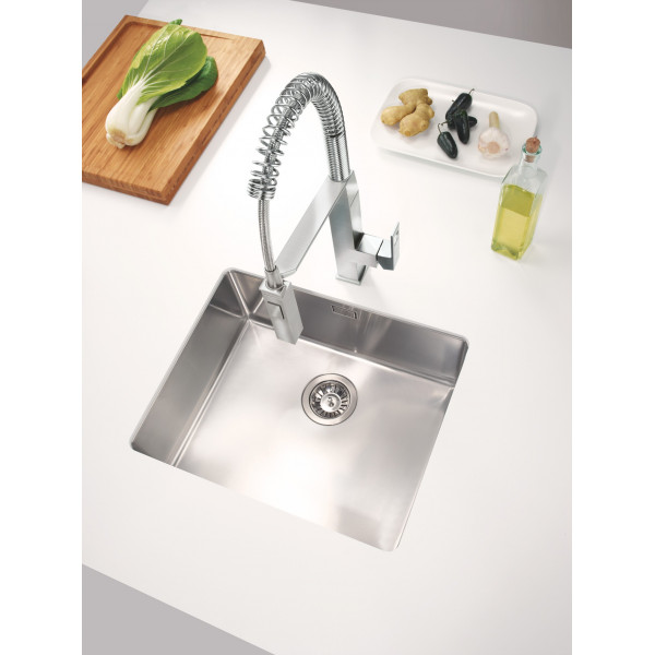 Змішувач для кухні з гнучким виливом Grohe Eurocube (31395DC0)