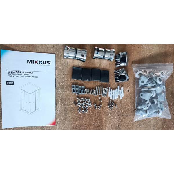 Душова кабіна з низьким піддоном Mixxus CUBIC SCT01-90x90x195-FB CHROME матове скло 4мм (MI6903)