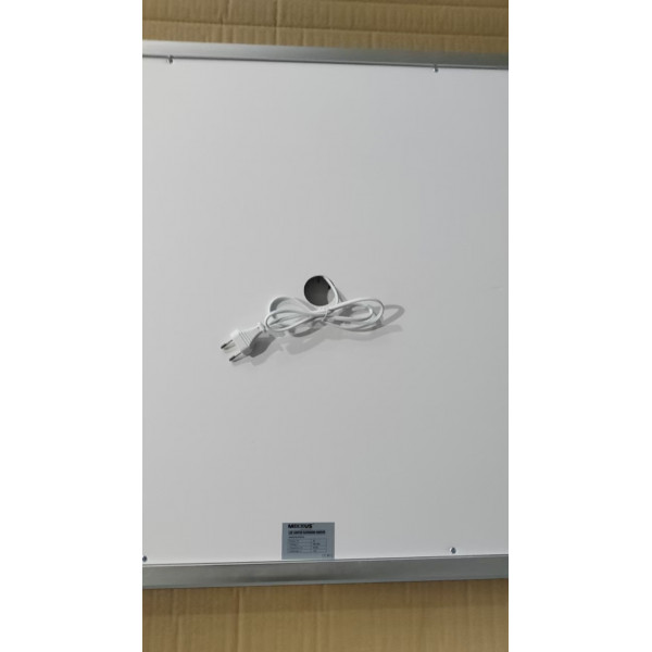 Дзеркало MIXXUS LIGHT MR01-90x70 з LED Touch, Anti-fog, димером, рег. яскравості, годинником (MI5999)