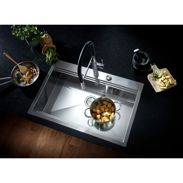 Змішувач для кухні з гнучким виливом Grohe Essence New (30294000)