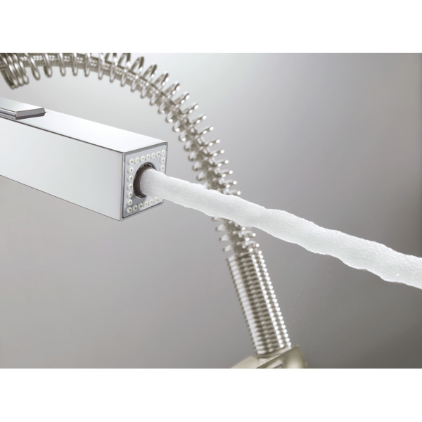 Змішувач для кухні з гнучким виливом Grohe Eurocube (31395000)