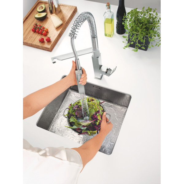 Змішувач для кухні з гнучким виливом Grohe Eurocube (31395DC0)
