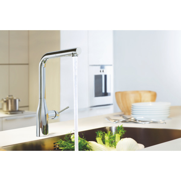 Змішувач для кухні з висувним виливом Grohe Essence New (30270000)